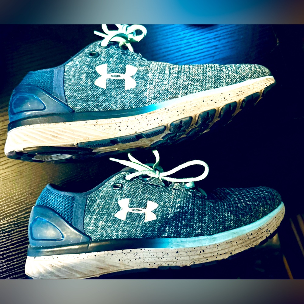 Under armour bandit3 size 8.5